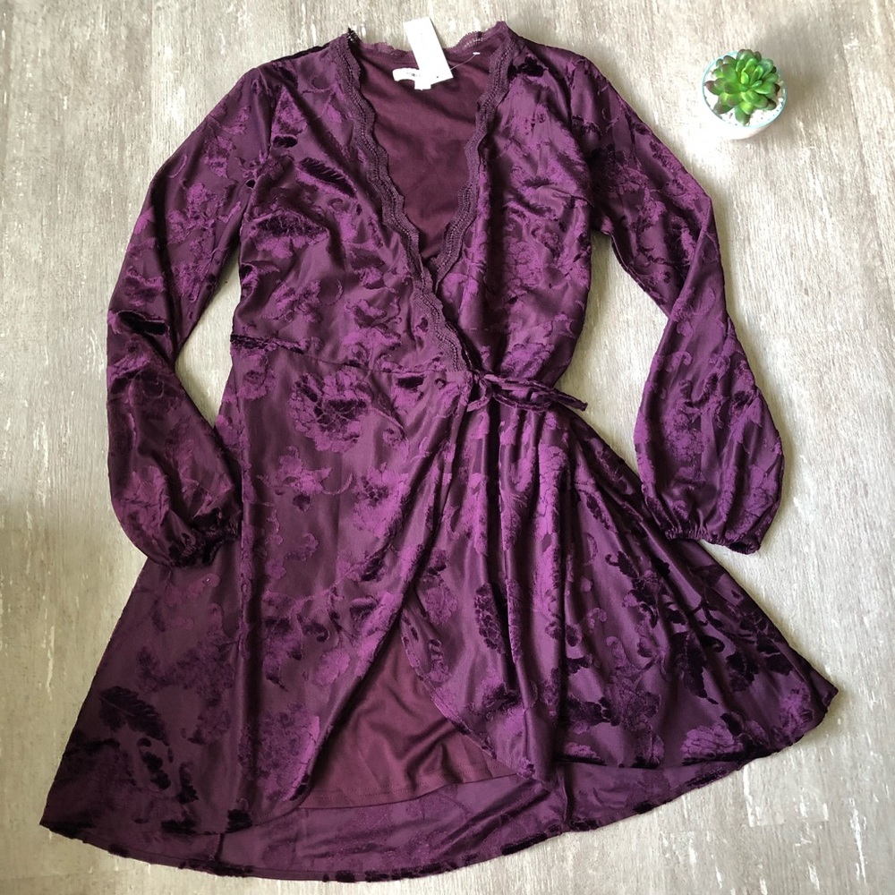 New Francesca’s Wrap Dress Size XXS